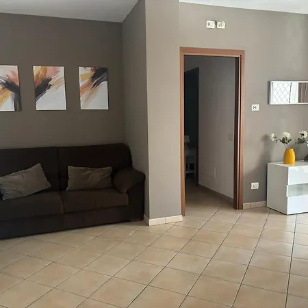 F&g Airport Apartamento Fiumicino