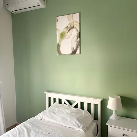 F&g Airport Apartamento